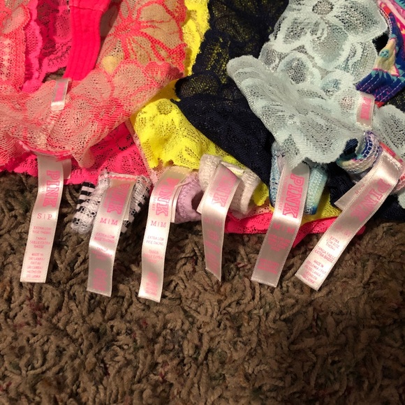 Lace thong panty set from PINK - Picture 3 of 3